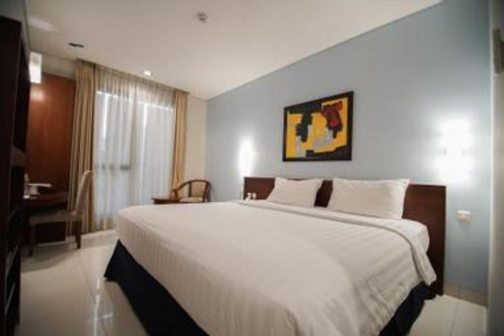 Sofyan Hotel Soepomo Джакарта Экстерьер фото